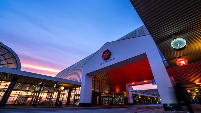 SIF Gruppen styrker trygheden på Høje Taastrup Station med ny belysning for DSB